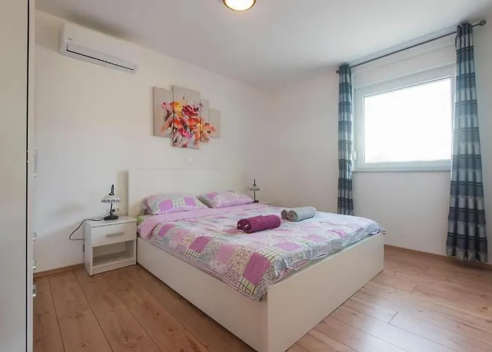 Casa de hóspedes Ema