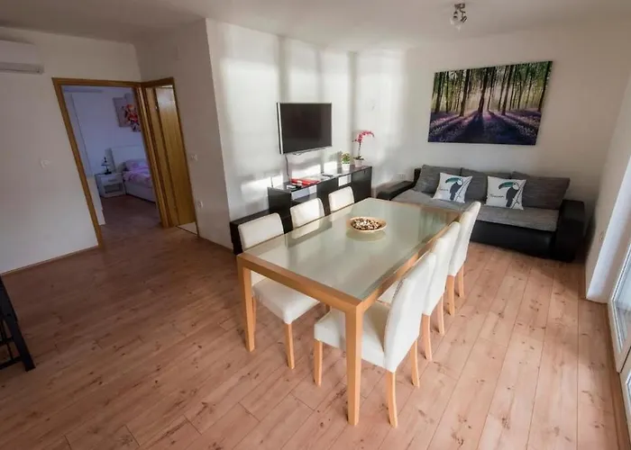 Casa de hóspedes Ema