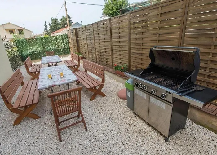 Ema Casa de hóspedes